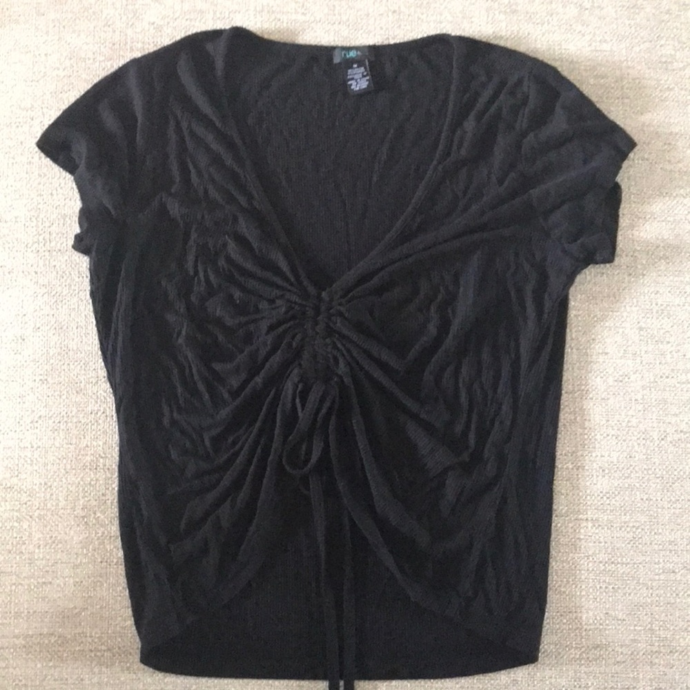 Rue+ Black Gathered-Front Top